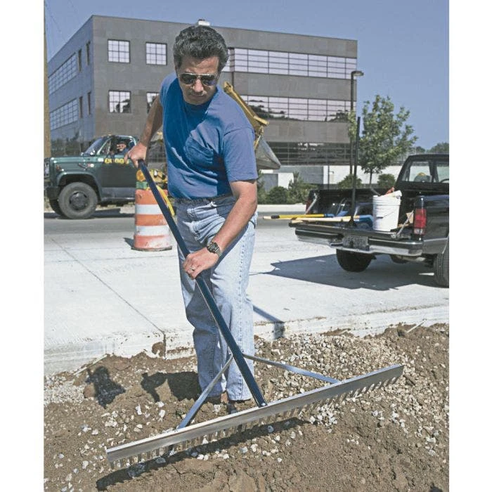 Midwest Grading Rake 36in Wide - Image 2