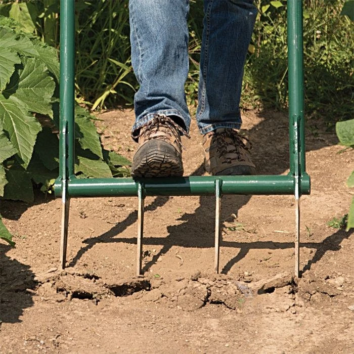 Meadow Creatures Broadfork With 12-Inch Tines - Image 4